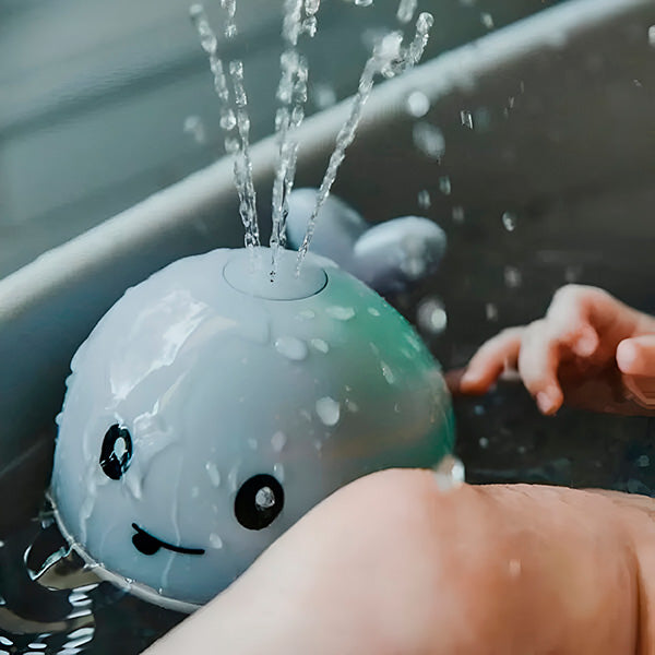 Juguete de baño de ballena